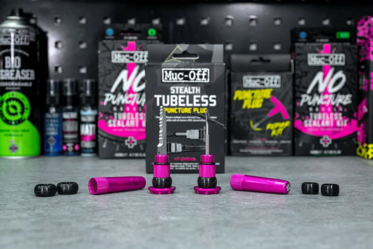 muc-off-stealth-tubeless-puncture-plugs-3_b7ab1046-65ab-4fd9-ba97-525813b71536_1290x.webp
